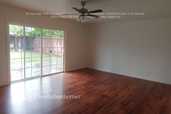 Building Photo - 4113 Ramsey Dr