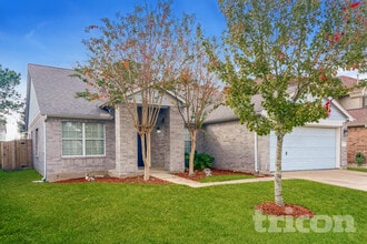 Building Photo - 7711 Sapulpa Ln