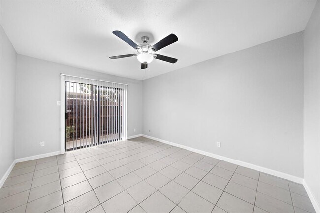 Foto del edificio - 2601 S Braeswood Blvd