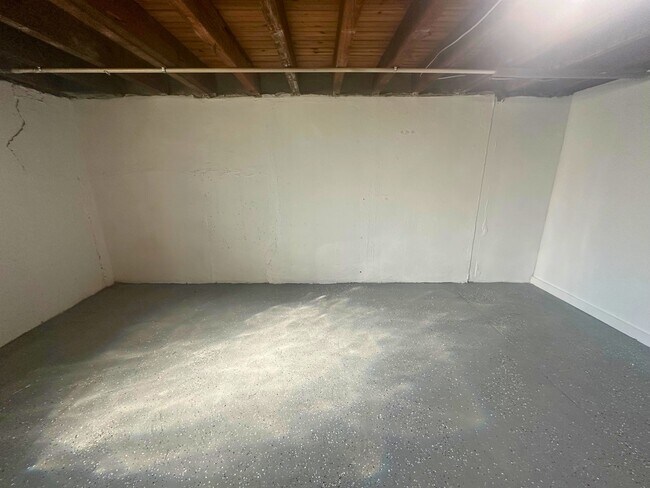 Foto del edificio - 221 W 21st St