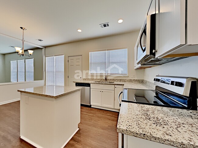 Foto del edificio - 1703 Kendall Cove Ln