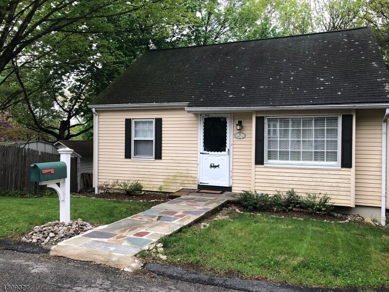 23 Grove St, Boonton, NJ 07005 House Rental in Boonton, NJ