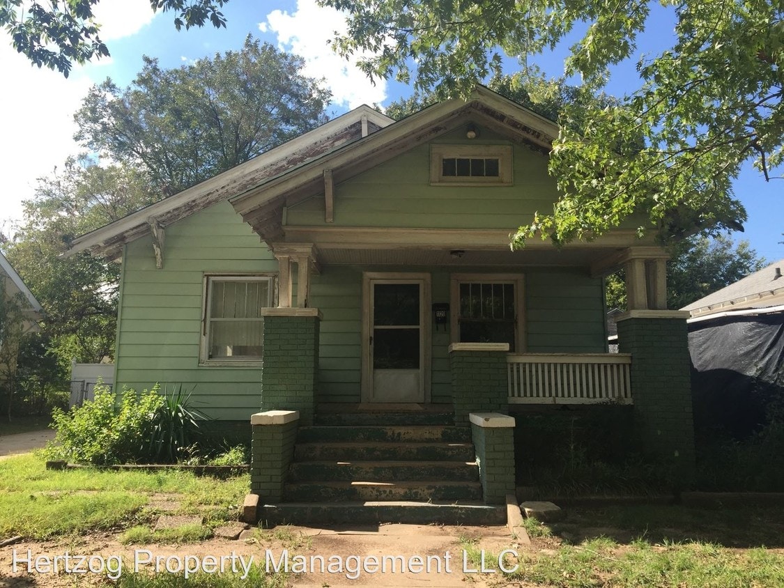 Primary Photo - 1120-11205 S 9th St