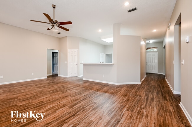 Foto del edificio - 13528 Osprey Point Dr