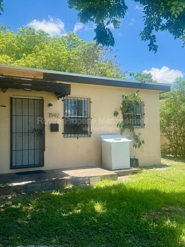Foto principal - 1592 NW 56th St