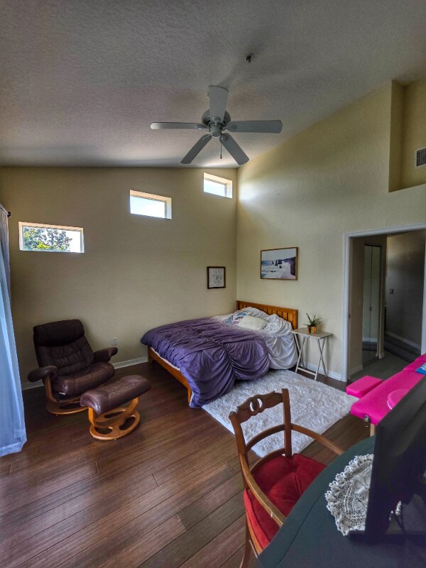Foto del edificio - 7661 Sweetbay Cir