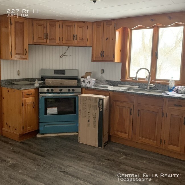Building Photo - Single Family House for Rent !