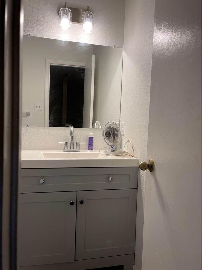 2201 N Shields Dr Unit A, Austin, TX 78727 Apartments in Austin, TX