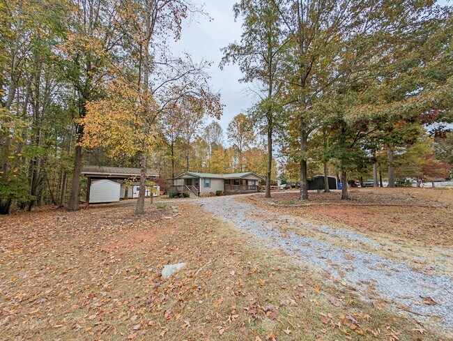 Foto del edificio - 1340 Meadowland Dr