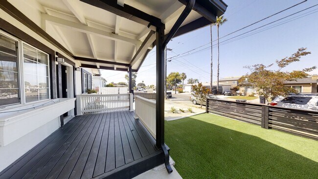 Foto del edificio - Renovated 5 bed 3 bath house on Art St