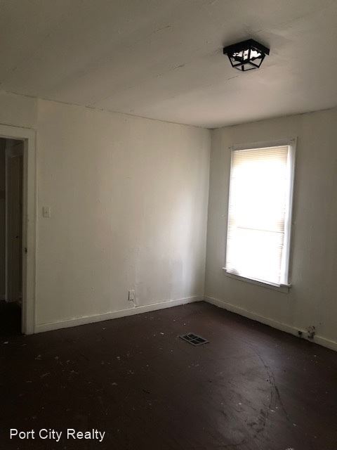 Foto del edificio - 2 br, 1 bath House - 3553 Stonewall St