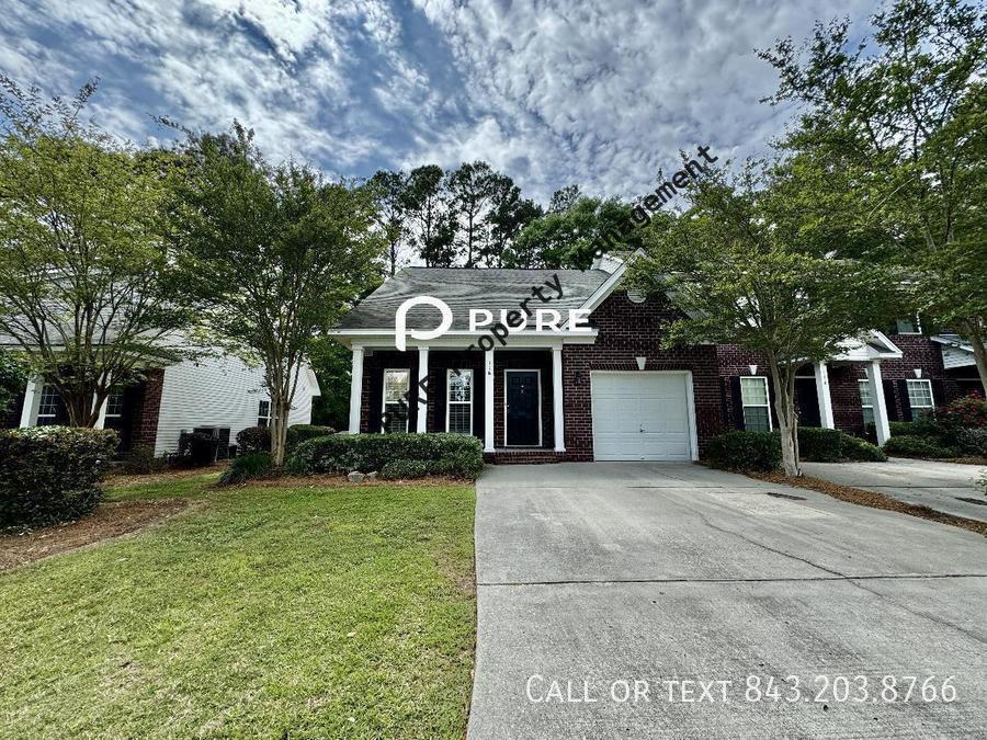 Primary Photo - Beautiful Limehouse Townhome Available NOW!