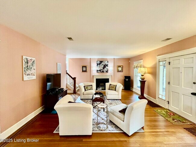 Foto del edificio - 1430 Willow Ave
