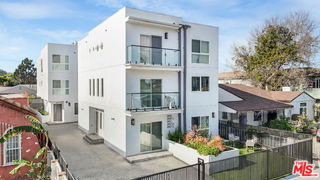 Building Photo - 2057 S Garth Ave
