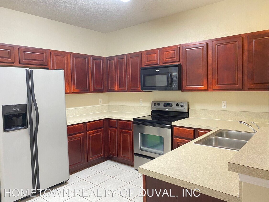 3640 Kirkpatrick Cir, Jacksonville, FL 32210 House Rental in