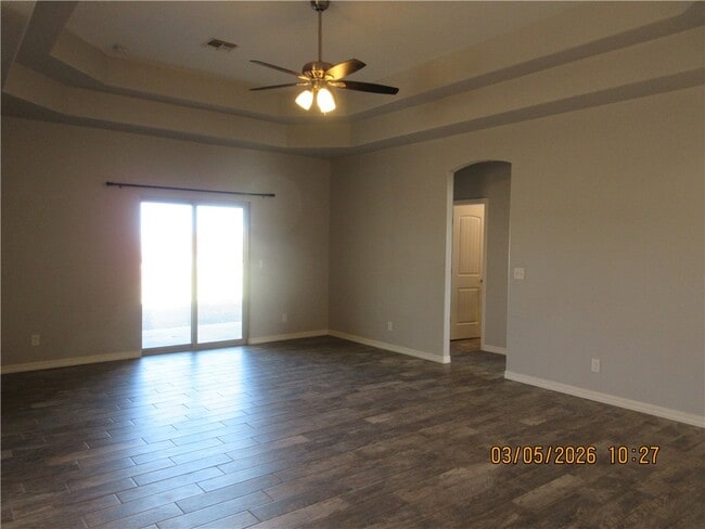 Building Photo - 10113 Black Boot Dr