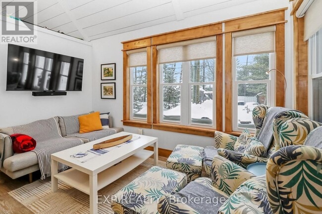 Photo du bâtiment - 30 29th St N