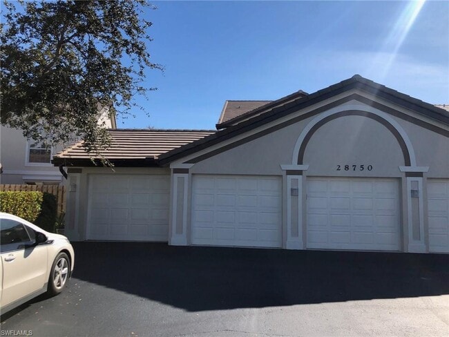 Foto del edificio - 28750 Diamond Dr