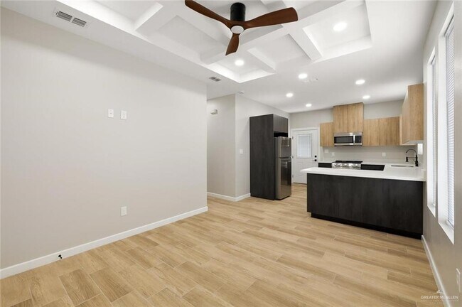 Foto del edificio - 17 San Jose Dr