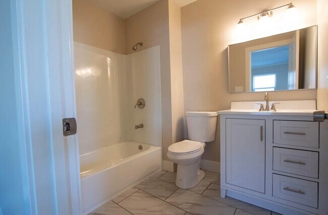 Building Photo - Remodeled Single-Family Home
