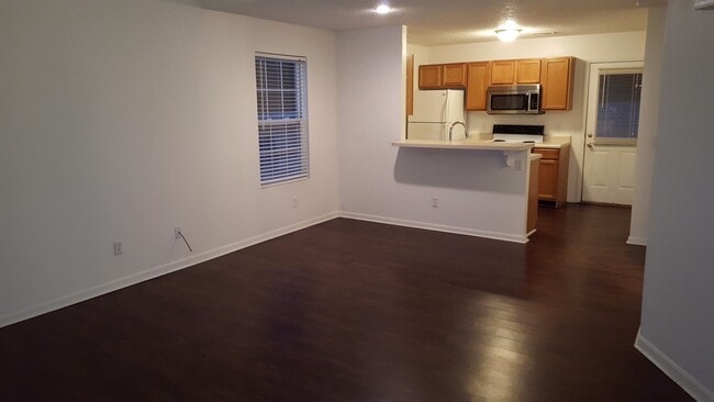 Building Photo - 4813-4815 Moniteau Court