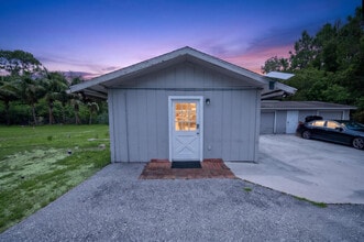 Building Photo - 10754 Tamis Trail