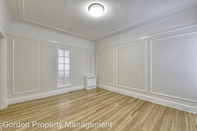 Building Photo - 3055 Gough St