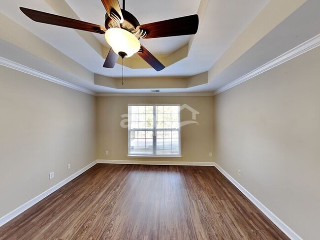 Building Photo - 5013 Bunker Ln