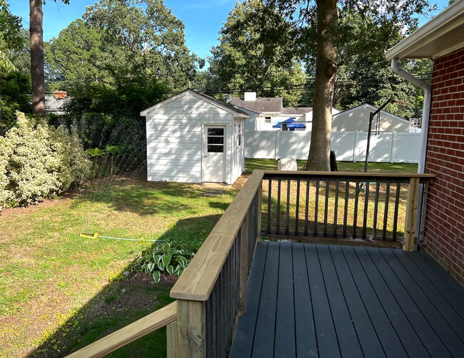 Building Photo - 212 Stuttaford Drive