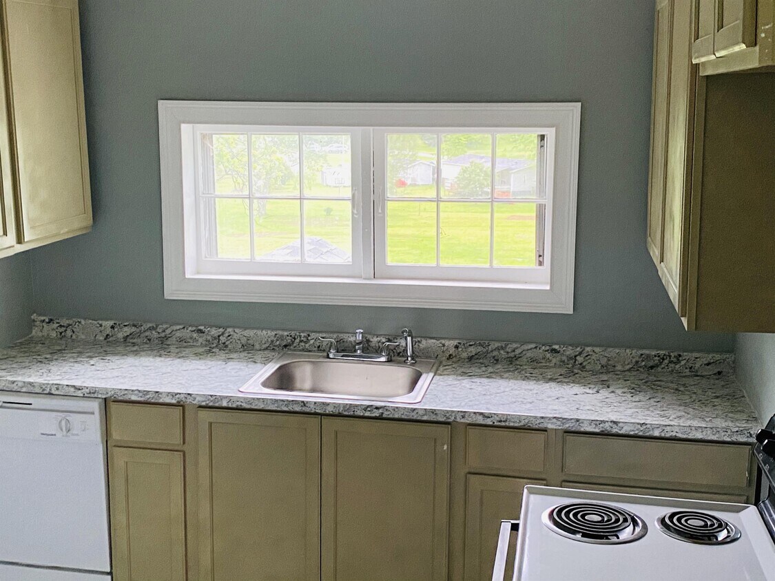 Building Photo - 6714 Cate Rd