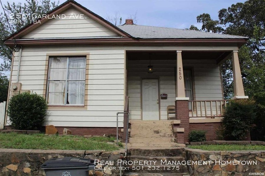 Primary Photo - 250 Garland Ave