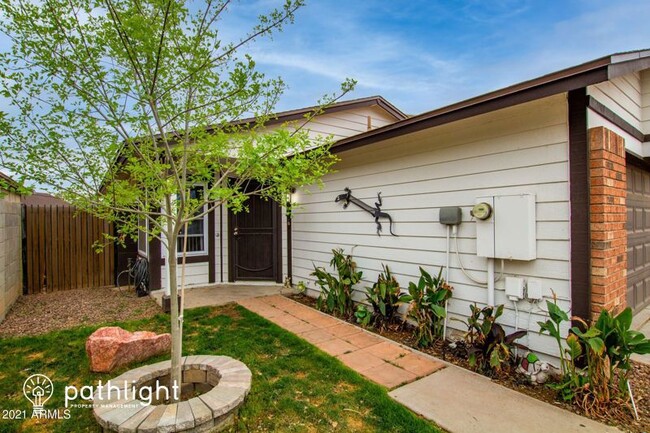 Building Photo - 8421 Campbell Avenue, Phoenix, AZ, 85037