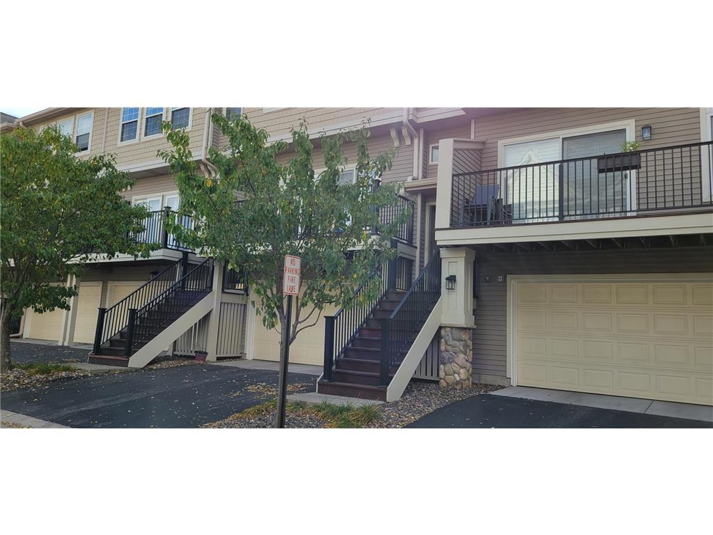 Foto principal - 11125 Baltimore St NE