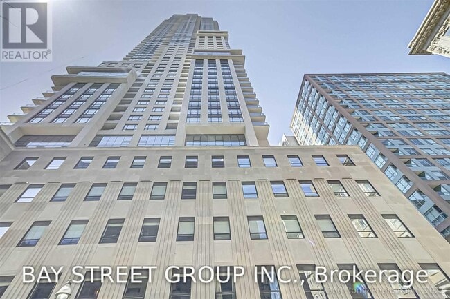 Building Photo - 88 Scott St