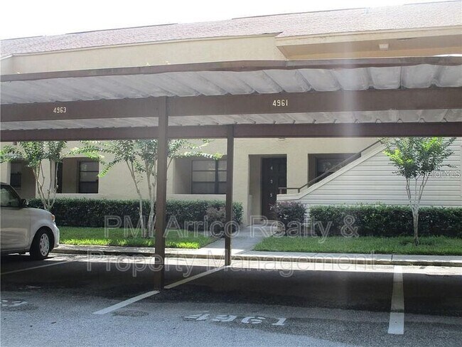 Foto del edificio - 4957 Puritan Cir