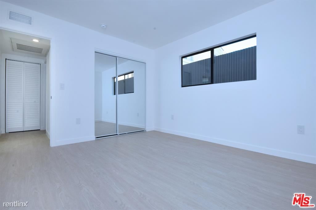 Building Photo - 2 br, 1 bath House - 3415 London St Apt 5