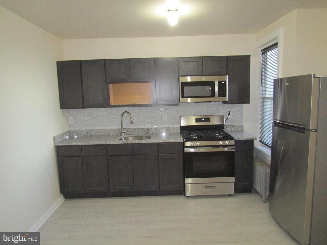 Foto principal - 1746 Church Ln
