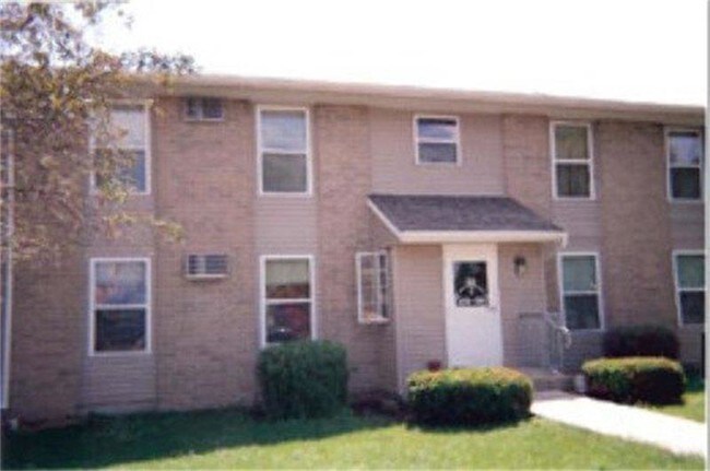 Building Photo - 509 Plaza Dr