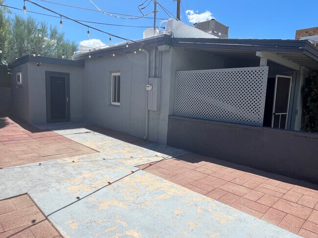 Foto del edificio - 3558 E Cody St