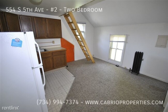 Building Photo - 554 S 5th Ave