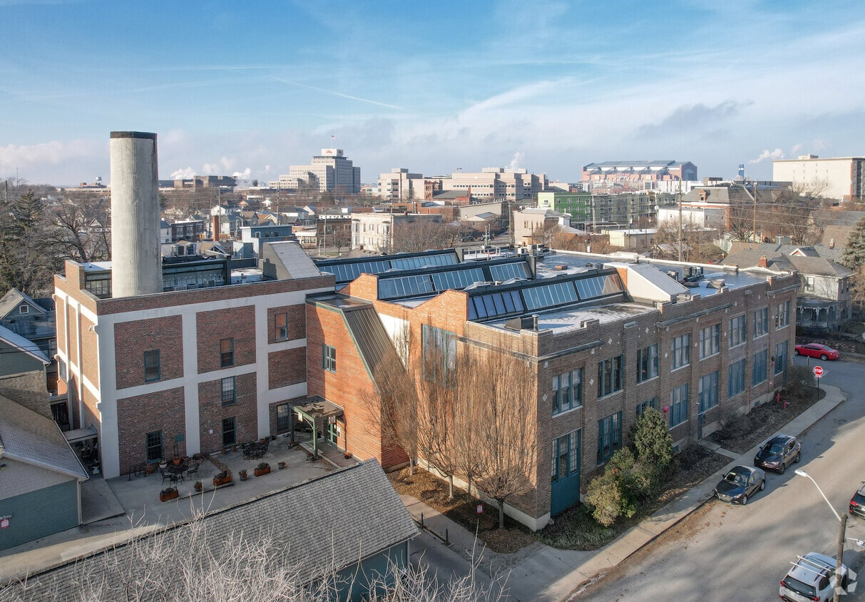 Building Photo - Union Laundry Lofts