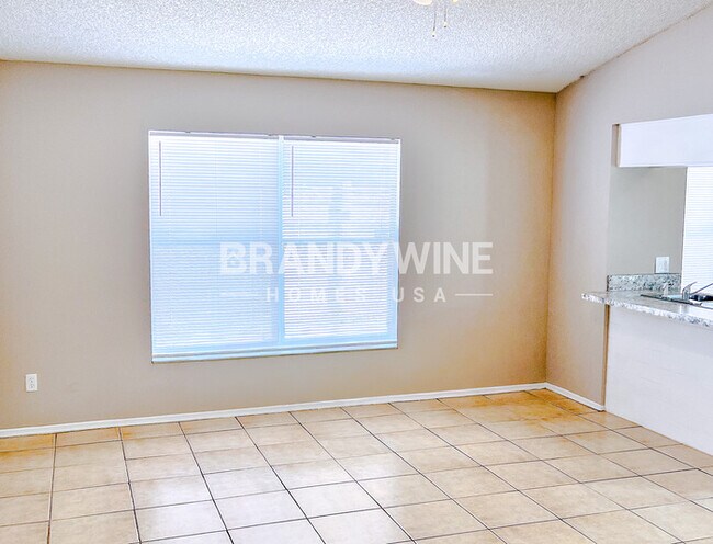 Building Photo - 3314 Lake Tiny Cir