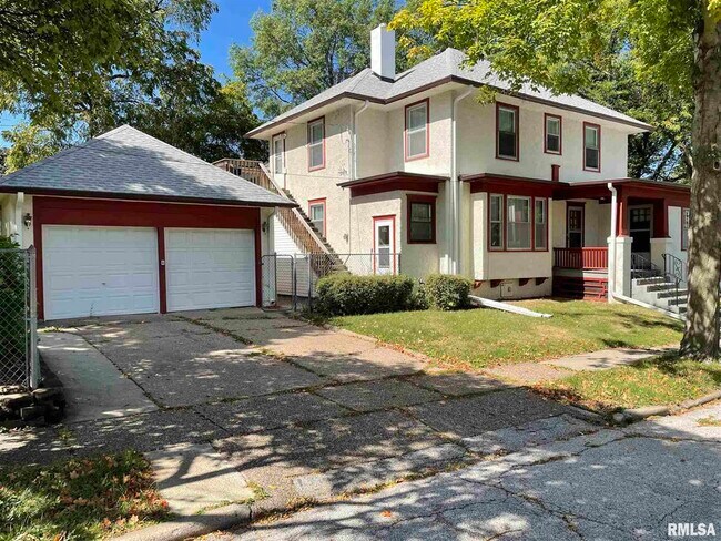 Foto del edificio - 221 E Dover Ct