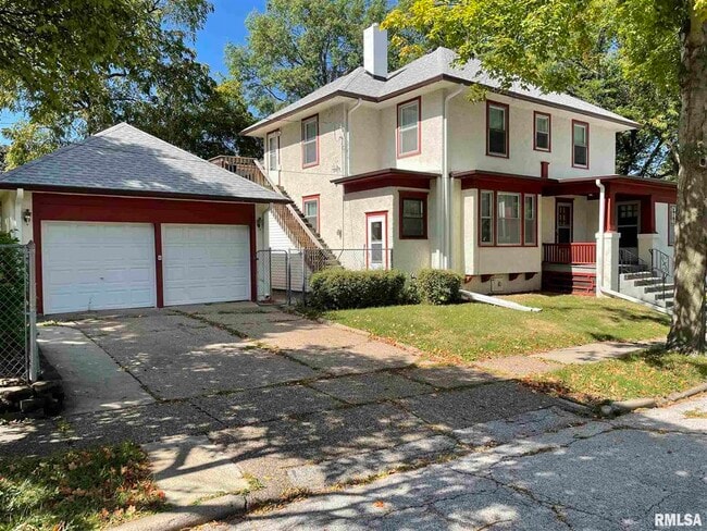 Building Photo - 221 E Dover Ct