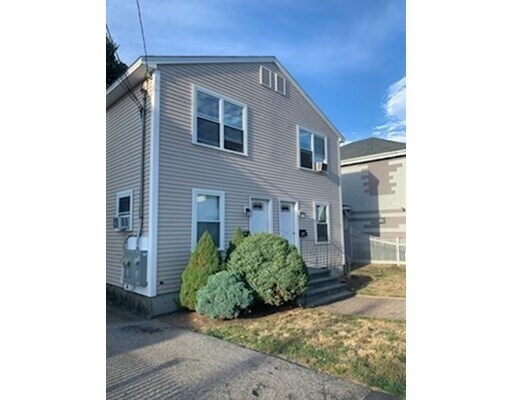 Primary Photo - 50 Oak St
