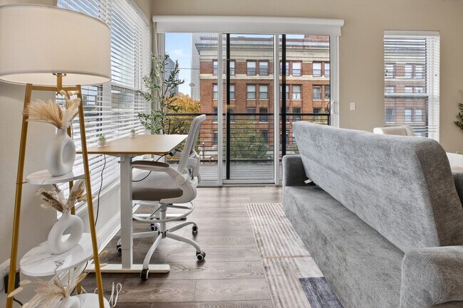 Foto del edificio - 112 N Boston Ave