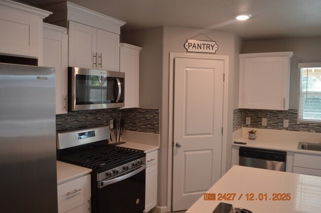 Foto del edificio - 12040 Reid Ct