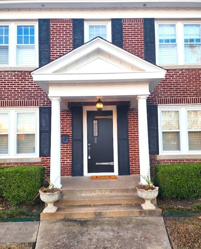 Foto del edificio - 3 Bed 2.5 Bath Plus ADU in Gatewood Add NW OKC