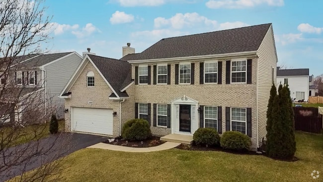 Building Photo - 1444 Sage Dr