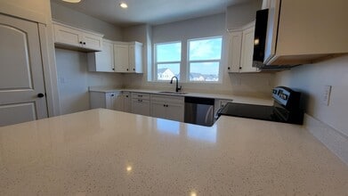 Building Photo - 3958 Hardman Way